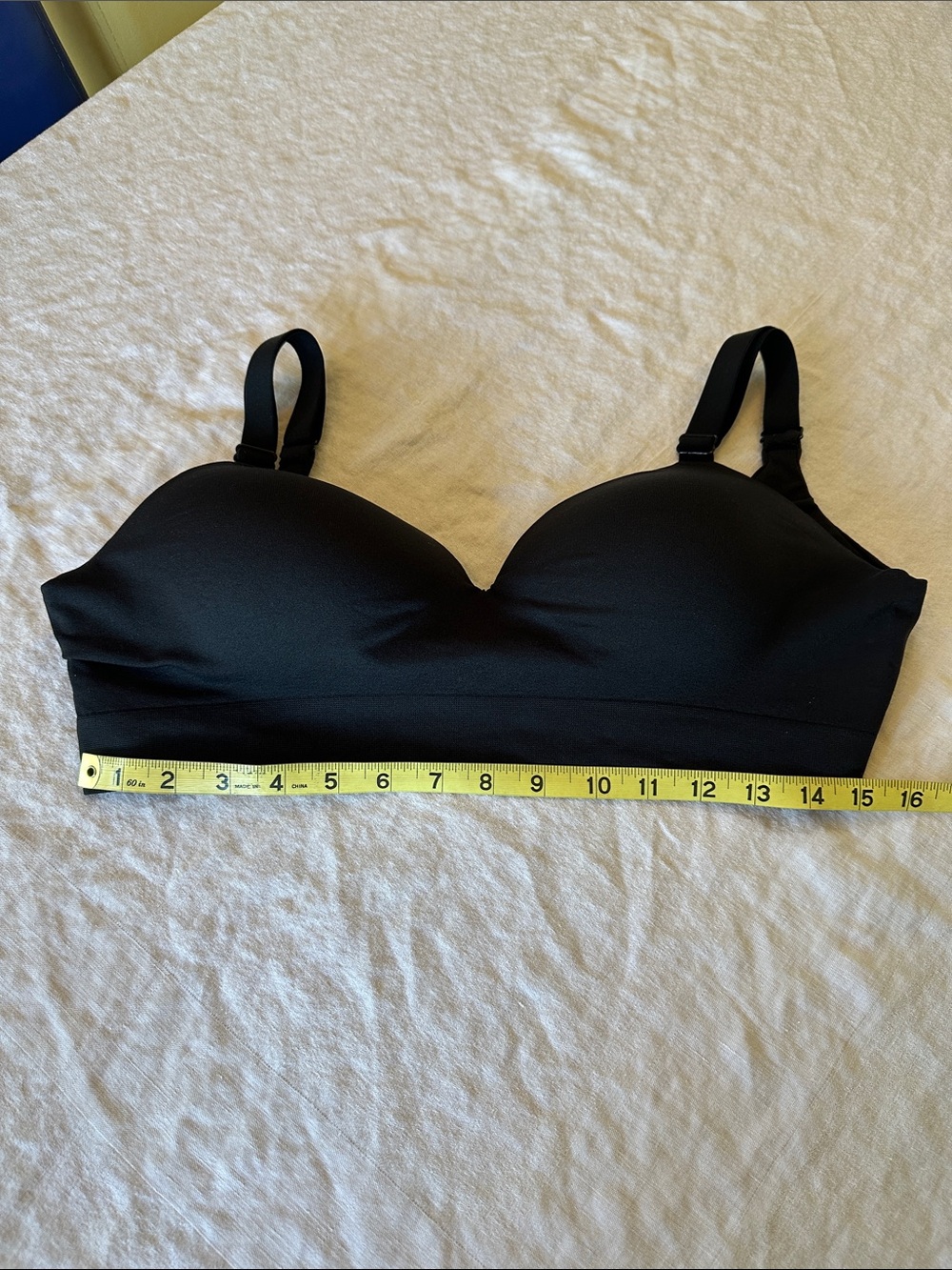 Wireless Black Padded Bralette with Adjustable Straps